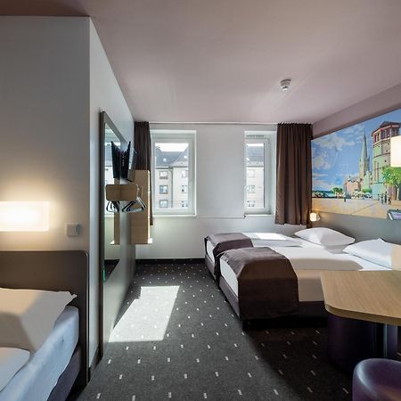 B&B Hotel Duesseldorf-Mitte Екстер'єр фото
