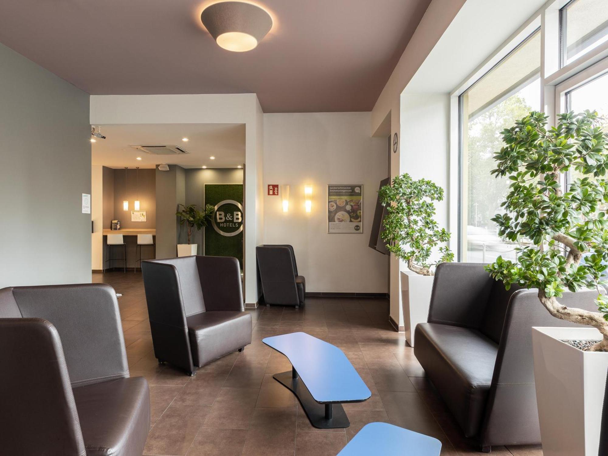 B&B Hotel Duesseldorf-Mitte Екстер'єр фото